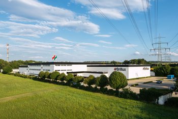 <p>La planta de lacas industriales de Brillux<a href="http://www.brillux-industrielack.de/" title="Lacas industriales de Brillux" target="_blank" class="external-link-new-window" rel="noreferrer"> </a>en Unna: Producción de lacas líquidas y en polvo para el revestimiento industrial</p>